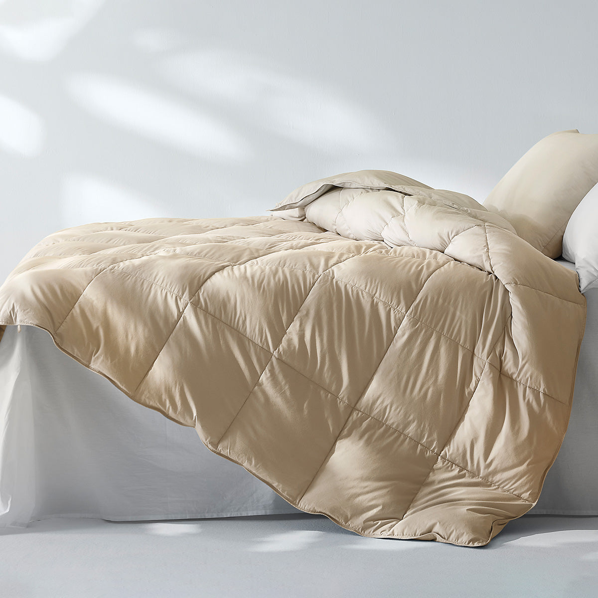 Khaki Lightweight Goose Feather and Down Fiber Comforter