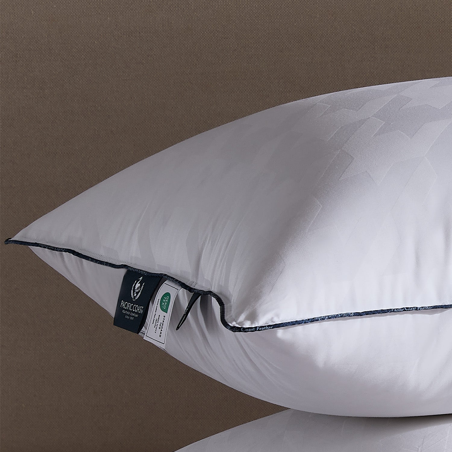 Premium white goose down pillow