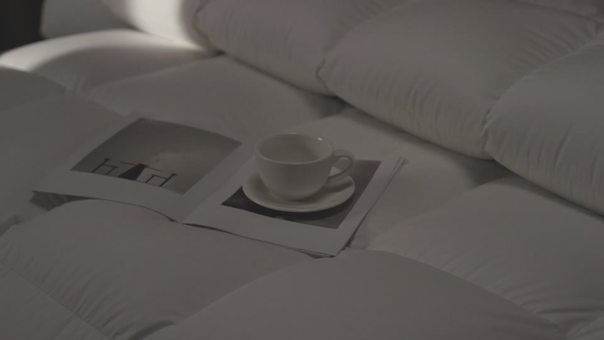 绒丝冬被.mp4__PID:b8d45698-e2f3-4834-ab0c-235d29a6ab24