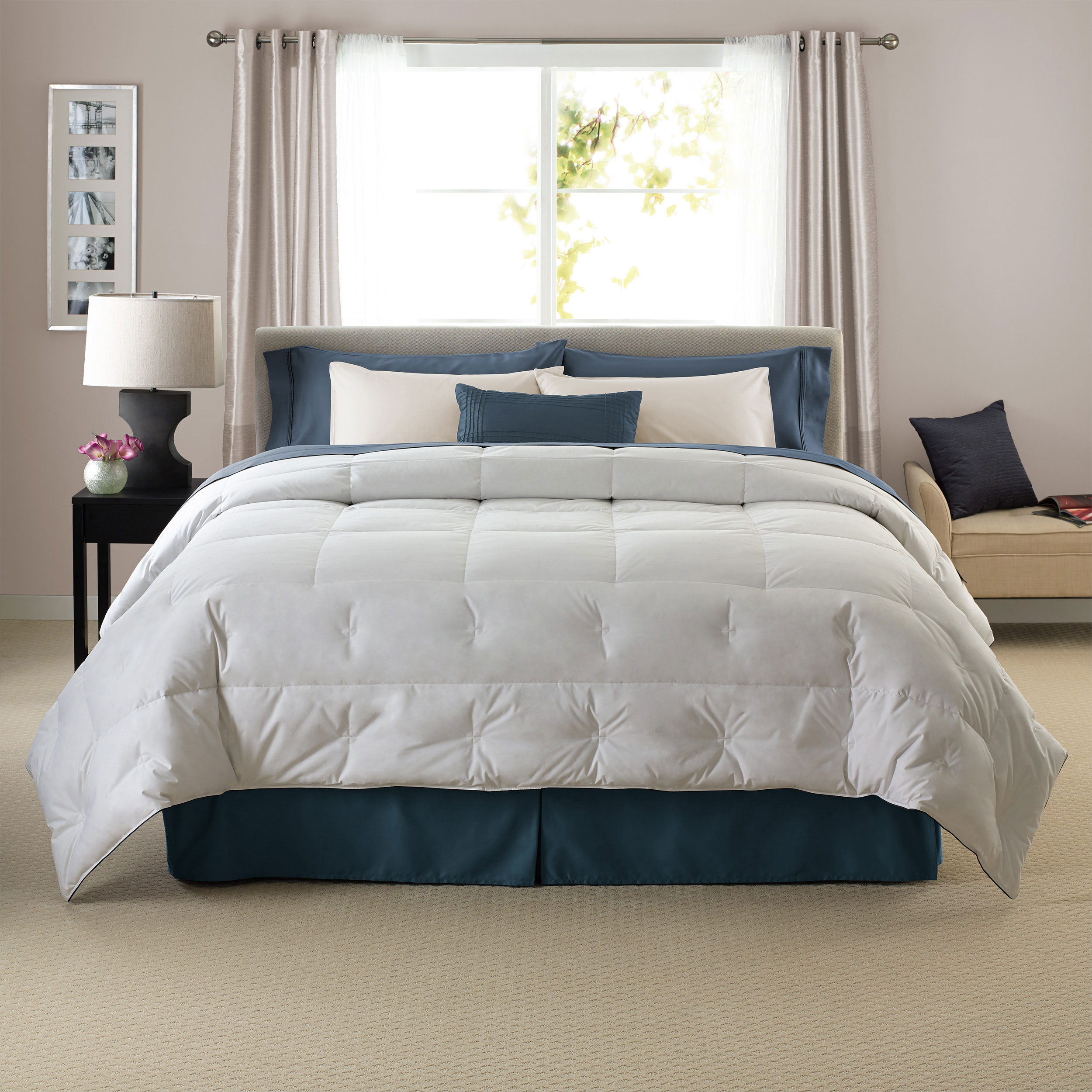 Pacific Coast Grand Down Comforter 230 Thread Count 550 Fill Power Down - King/calking