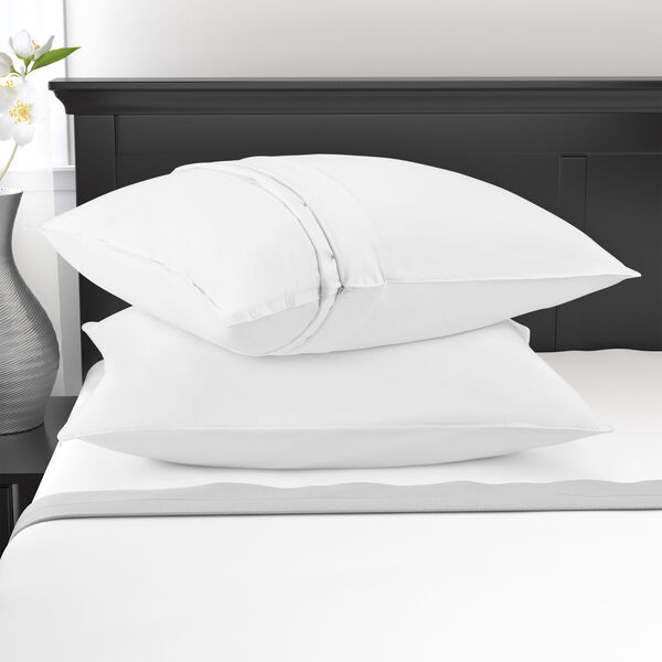 The Ultimate Guide to Washing Your Down Pillow and Comforter